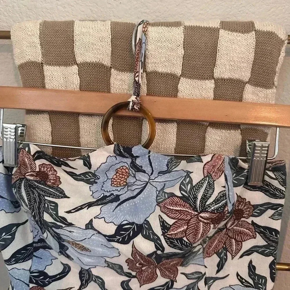 old navy romper size medium petite - Picture 2 of 6